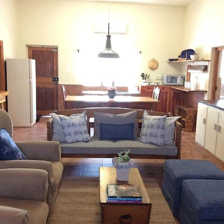 Pepper Tree Accommodation Beaufort West Room photo