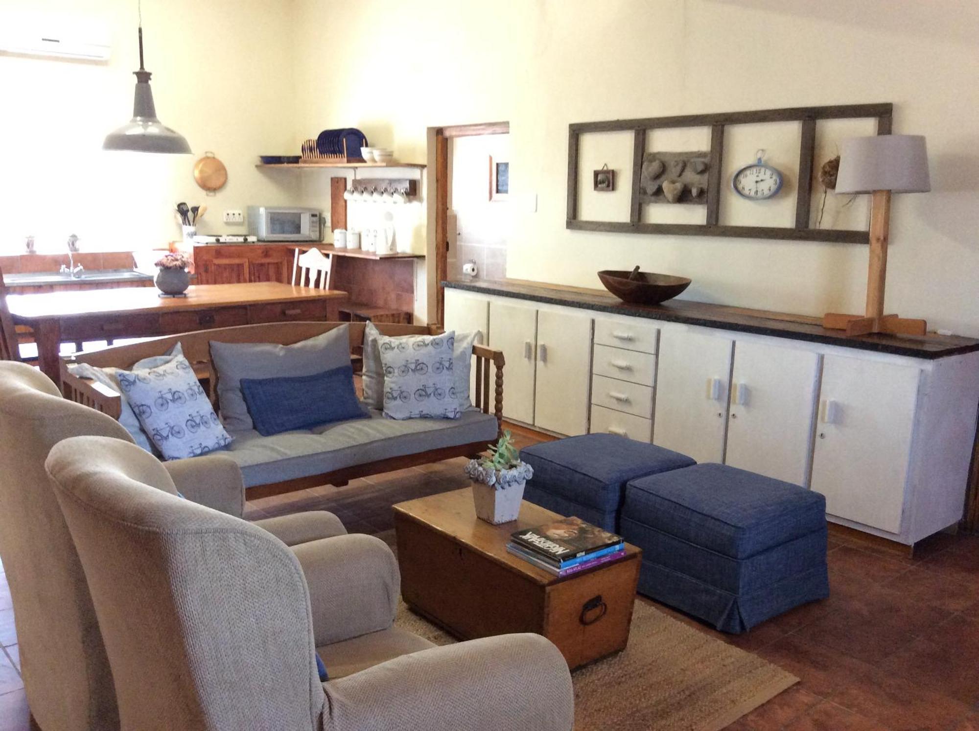 Pepper Tree Accommodation Beaufort West Room photo