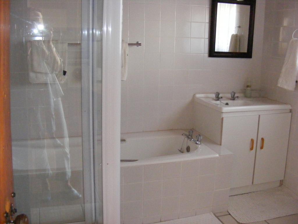 Pepper Tree Accommodation Beaufort West Room photo